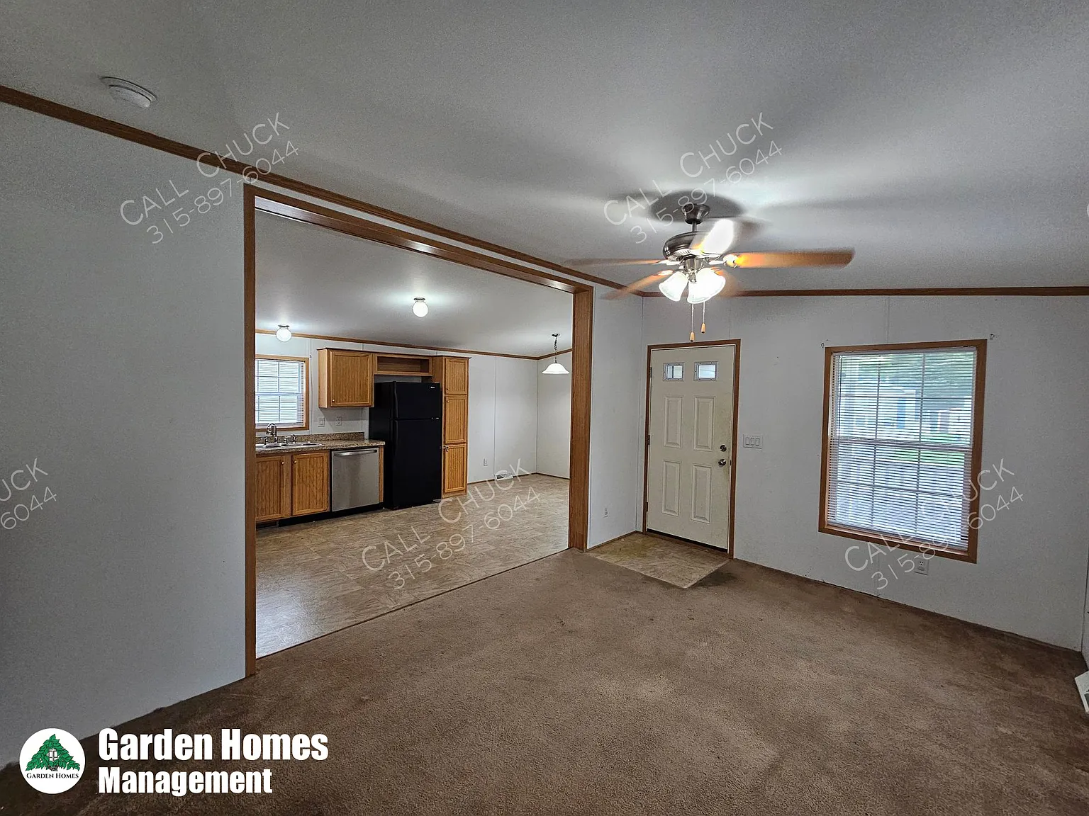 401 Peck Rd — Photo 3