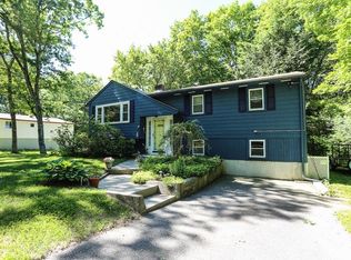 248 Carlisle Rd, Bedford, MA 01730