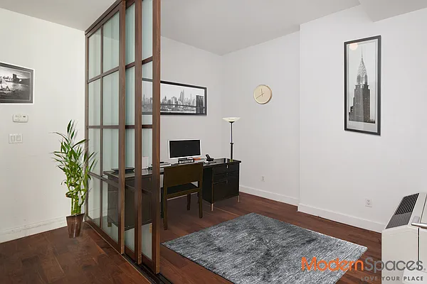 Sold by Modern Spaces | media 7