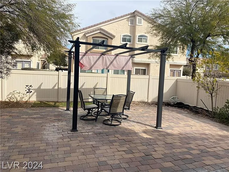3308 Jamaica Princess Pl #2 — Photo 3