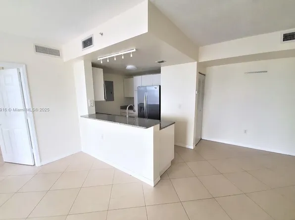 275 NE 18th St #P1505, Miami, FL 33132