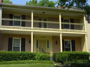 6504 Deep Creek Dr, Prospect, KY 40059