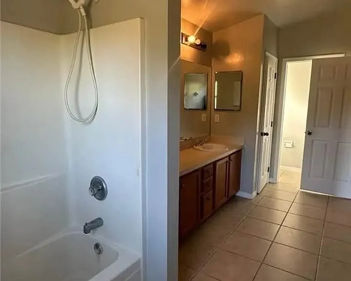 395 Palomar Ave — Photo 7