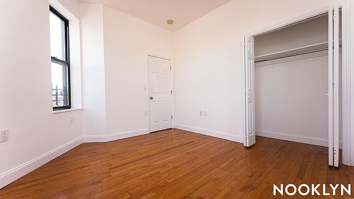 Rented by Nooklyn NYC LLC | media 11