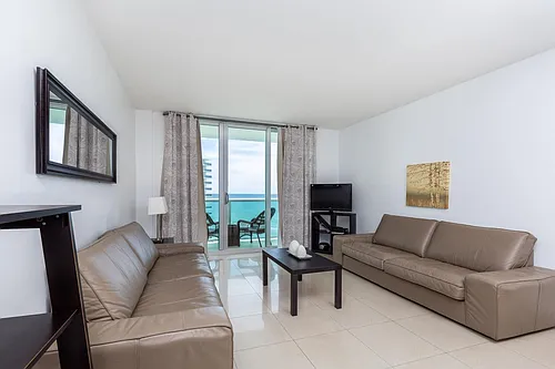 3901 S Ocean Dr Photo 1