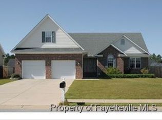 4134 Edward E Maynor Dr, Hope Mills, NC 28348