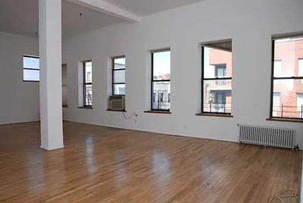 Rented by Buchbinder & Warren | media 4