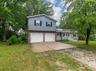 452 Docia St, Hillsdale, IL 61257