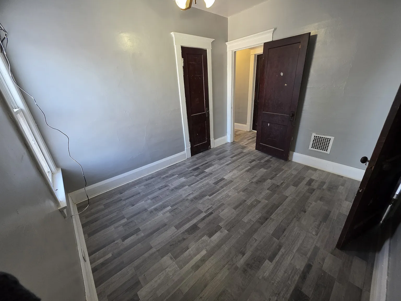 2 bed, 1200 sqft, $1,200 — Photo 4