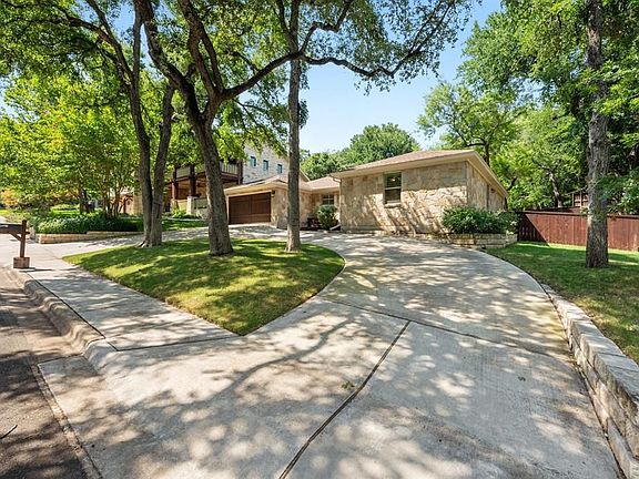 3rd image of 3602 Purple Heron Dr