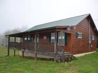 127 Lakeview Hts, Byrdstown, TN 38549