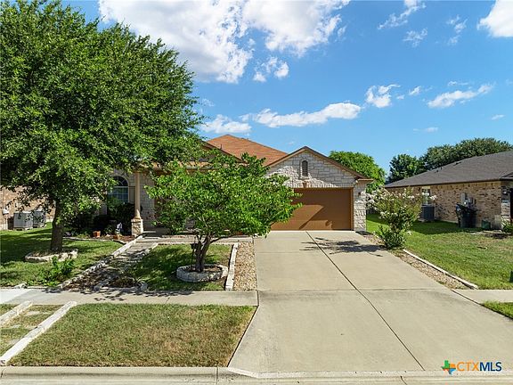 2nd image of 6213 Melanie Dr