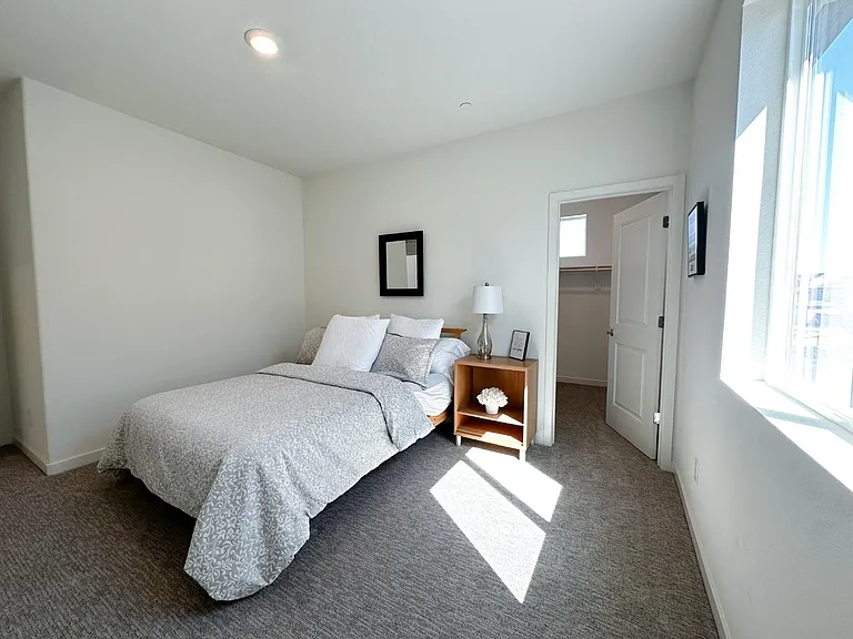 2957 Honey Opal Ave — Photo 18