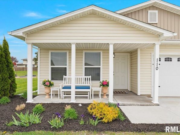 110 14th Ave, De Witt, IA 52742