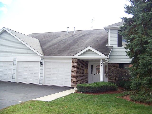 1st image of 1467 Fairlane Dr APT 2A