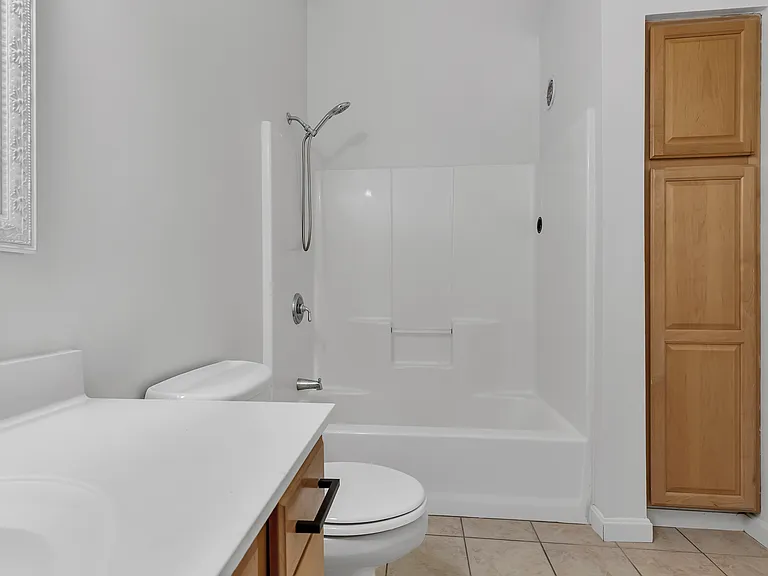 83 Main St #5 — Photo 14