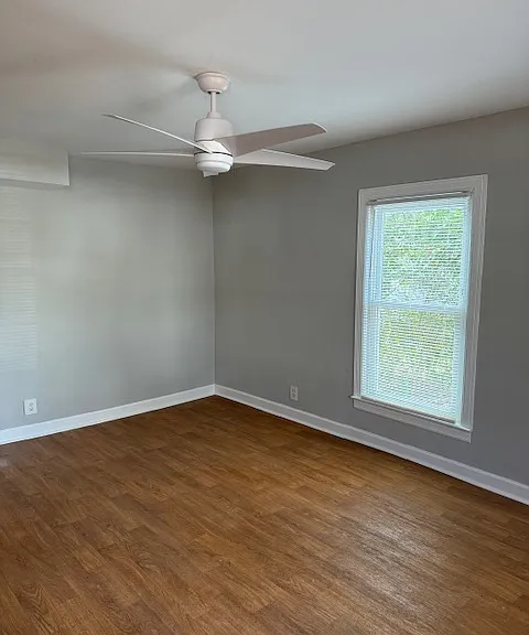 207 Lutie St — Photo 5