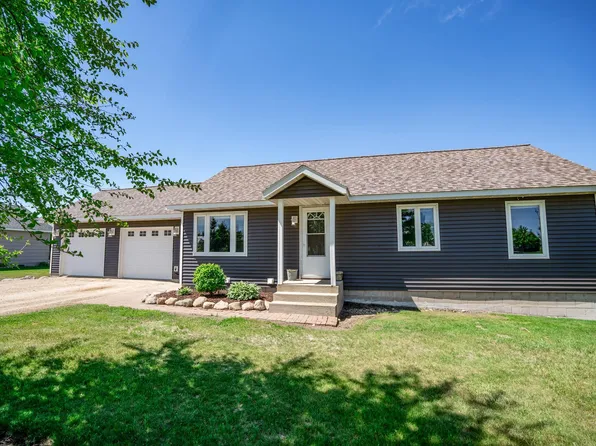 13010 212th Ave NE, Hawick, MN 56273