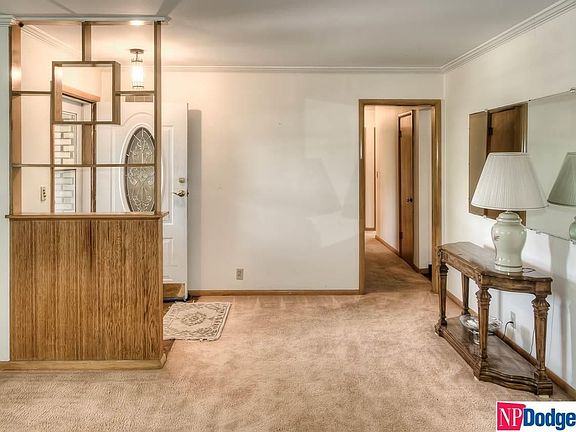 4th image of 821 N 69th St