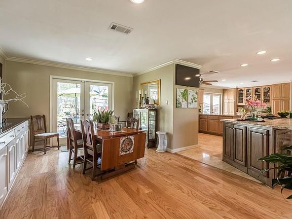 5th image of 4161 Shady Valley Dr