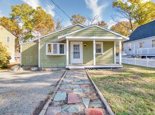 67 Lakeshore Dr, Georgetown, MA 01833