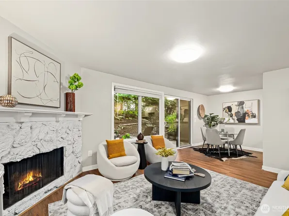 12527 NE 117th Place #F5, Kirkland, WA 98034