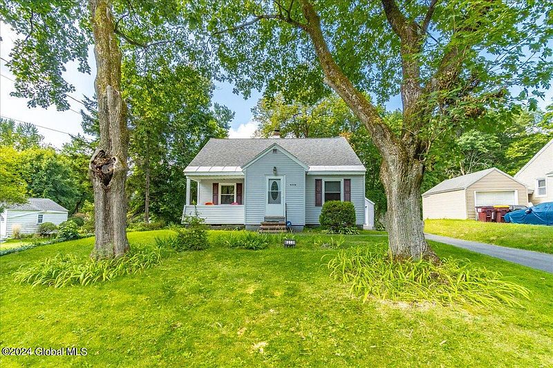 3rd image of 4208 Consaul Road