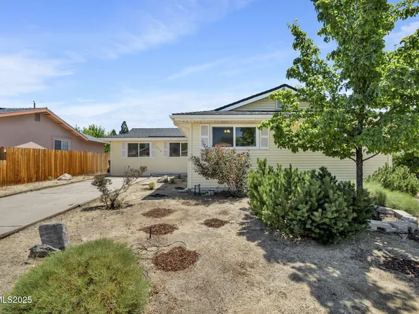 3310 Delna Dr, Sparks, NV 89431