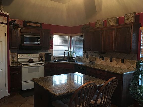 5th image of 5906 Sussex Pl