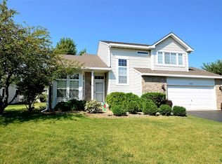 621 Paddock Ln, Batavia, IL 60510