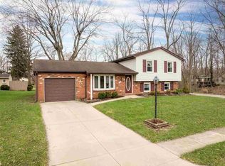 1589 Oak Park Dr, Richmond, IN