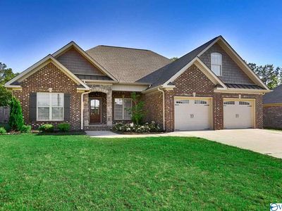 307 Pembrooke Cir SE, Hartselle, AL, 35640