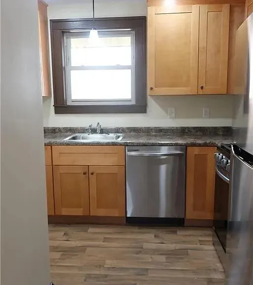 3020 Grand Ave S — Photo 12