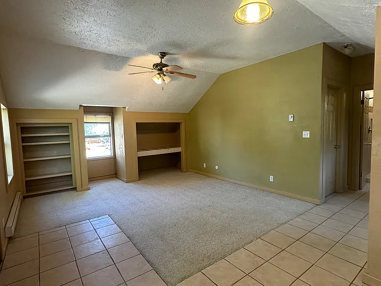 206 Railroad Ave #4 — Photo 2