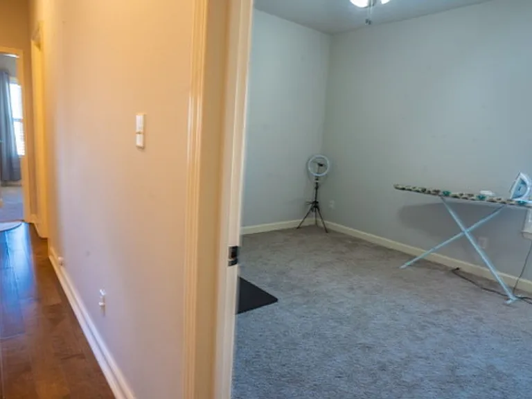 3707 Sterling Oaks Dr — Photo 37