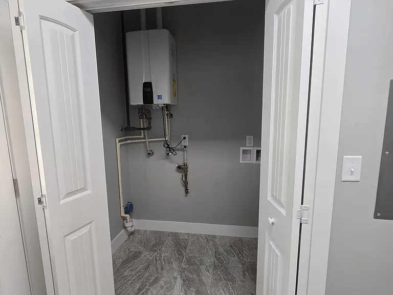 913 Cloud Springs Rd — Photo 19