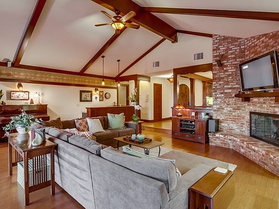 4th image of 5774 Malvern Ct