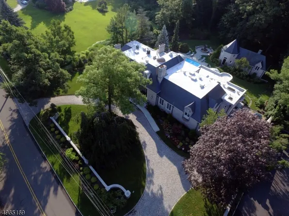 75 Devon Rd, Essex Fells, NJ 07021