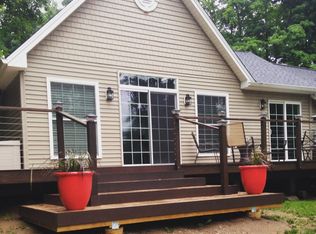 53 Canal St, Weatogue, CT 06089