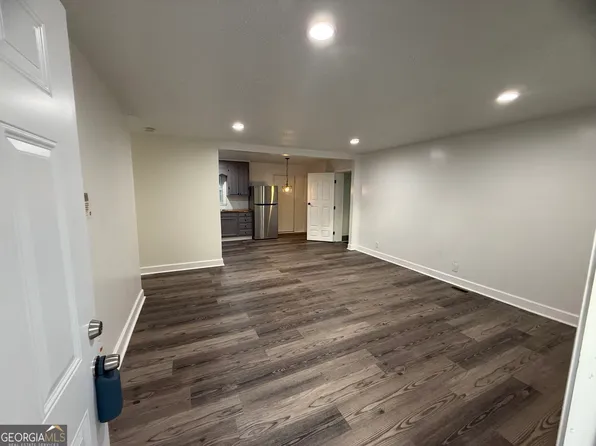 4141 Briarwood Dr, Macon, GA 31204