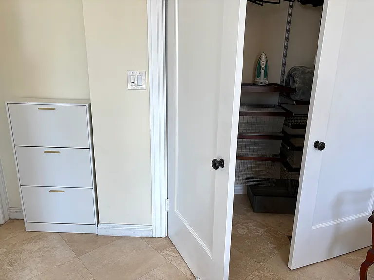702 Ash St #900 — Photo 44