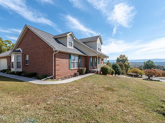 5th image of 1203 Summerfield Dr