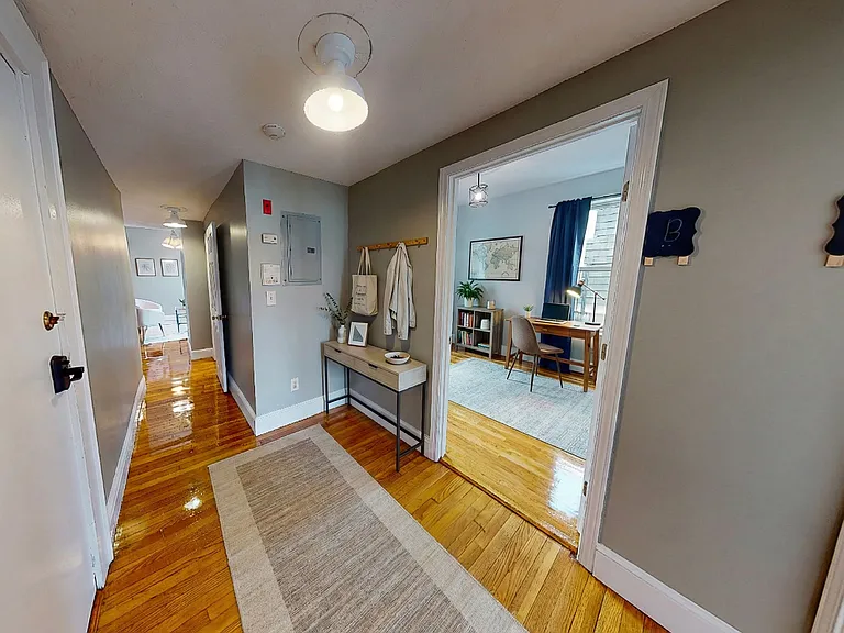 17 Highgate St #8 — Photo 16