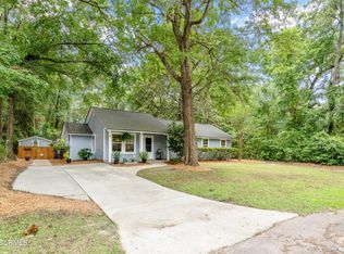 10 Red Tip Rd, Beaufort, SC 29907