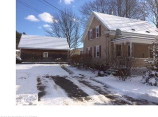 25 Valley St, Auburn, ME 04210
