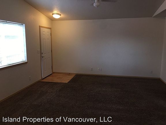 3rd image of 5515 NE 82nd Ave APT 15