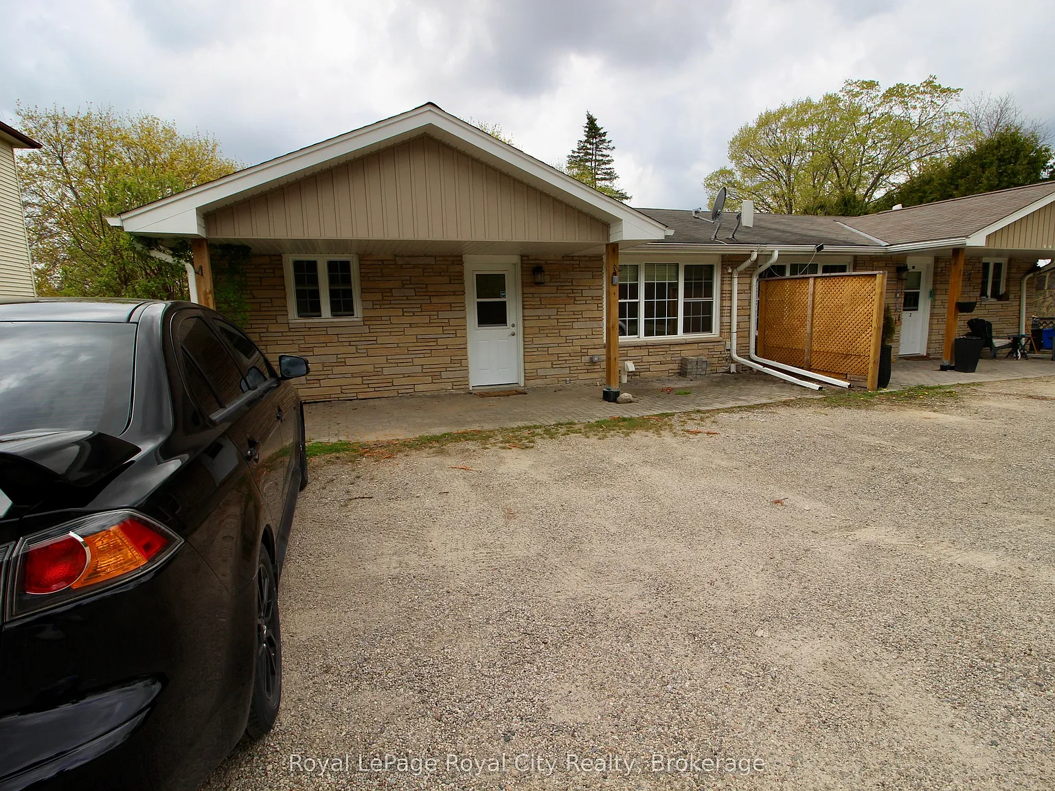 2 bed, $2,100 — Photo 2