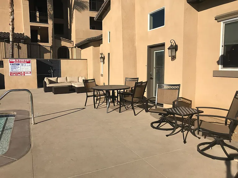 Santa Barbara Luxury Apartment Homes — Photo 60