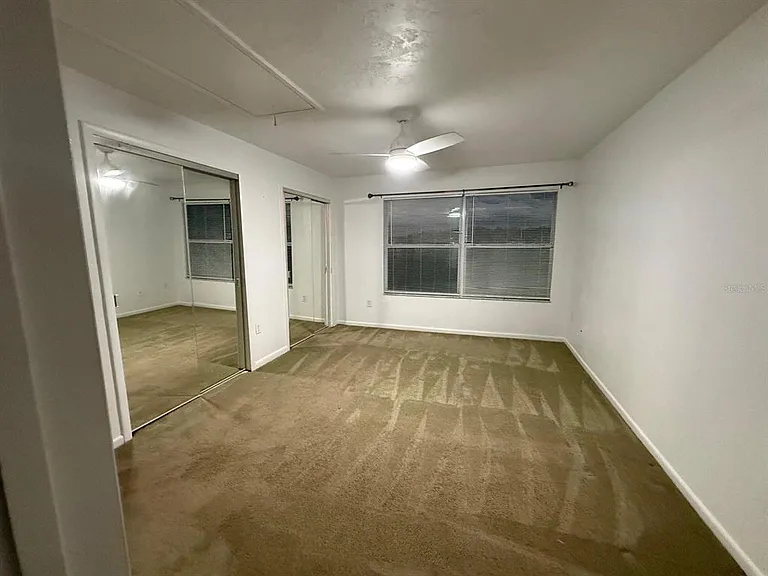 21204 Sandalwood Dr #21204 — Photo 18