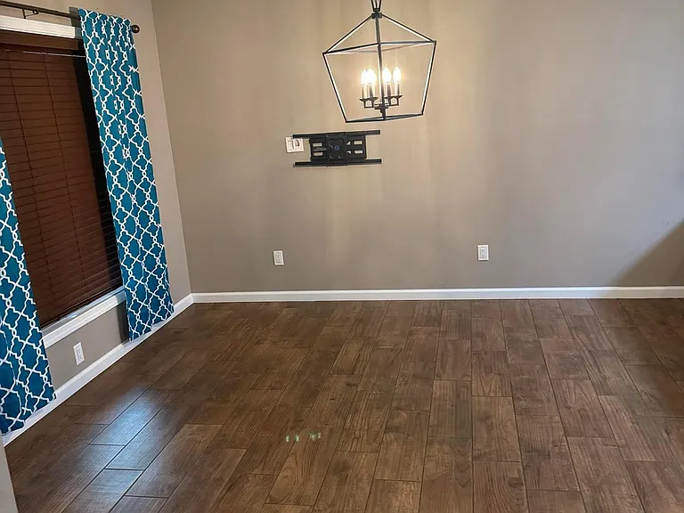2642 Watson Dr — Photo 6